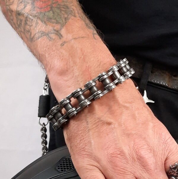 gunmetal stainless steel biker chain bracelet