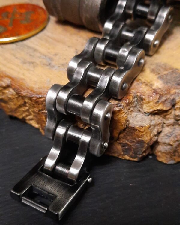 gunmetal stainless steel motorcycle chain bracelet