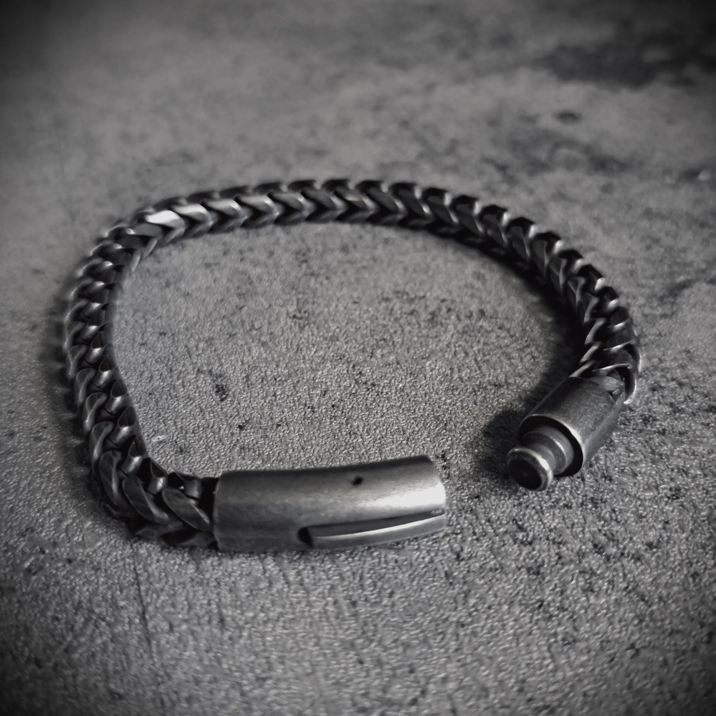 Square Link 316L Stainless Steel Biker Bracelet – Antique Finish | Rat-Ryder 2 Open push clasp on square link stainless steel biker bracelet